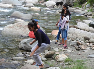 Barot valley weekend tour package
